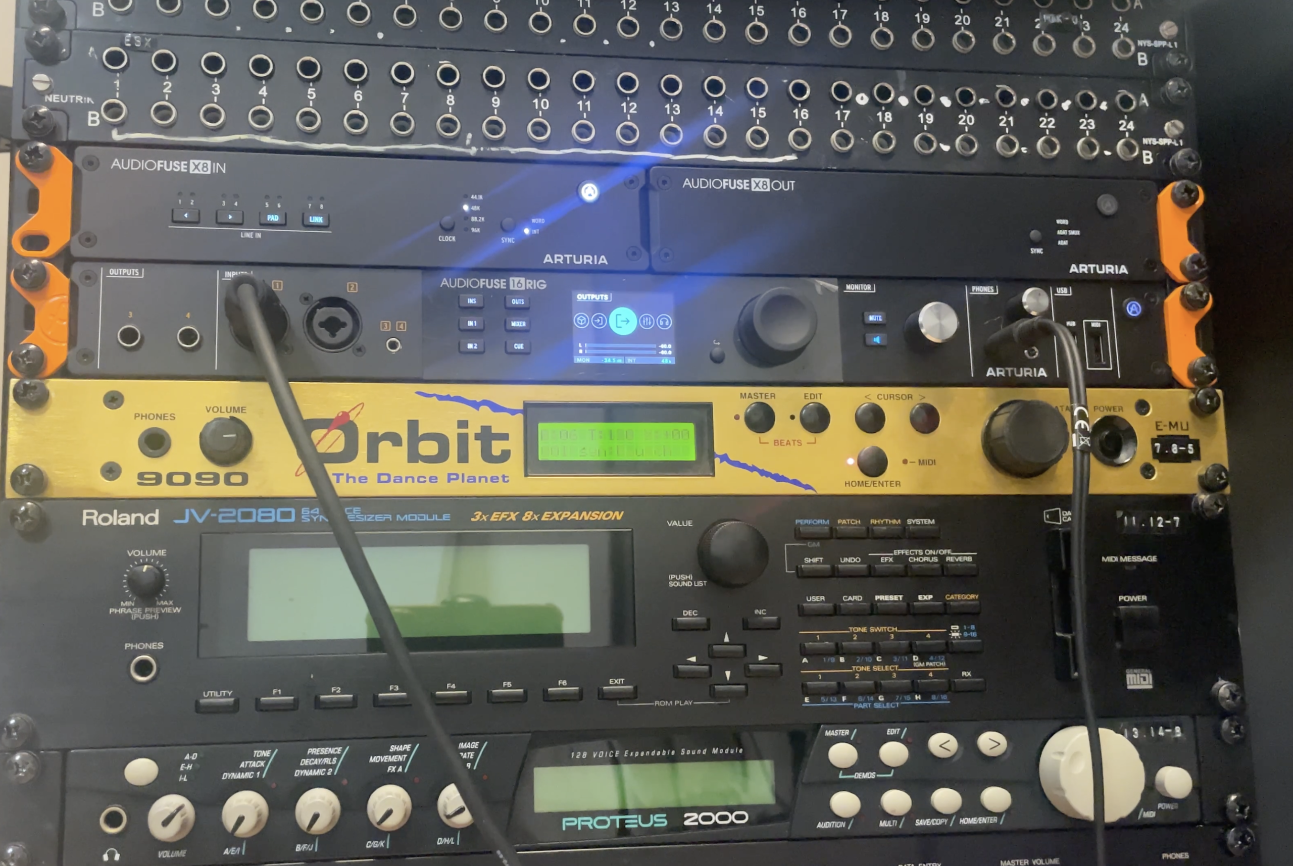Emu Orbit 9090 in myRack